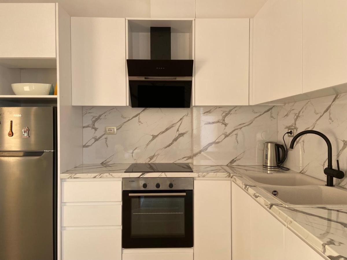 Nora Apartments ดูร์เรส ภายนอก รูปภาพ